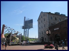 Distillery District 11